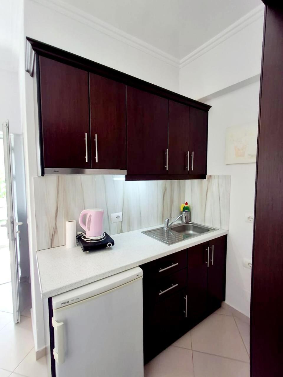 Myksamil Apartments الغرفة الصورة